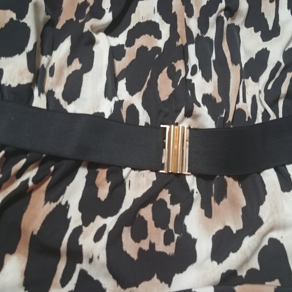 SOLD - Picture 3 of 4